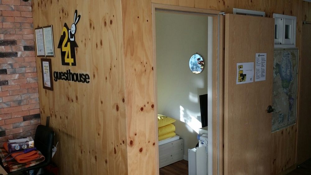 24 Guesthouse Namsan Garden Сеул Екстер'єр фото